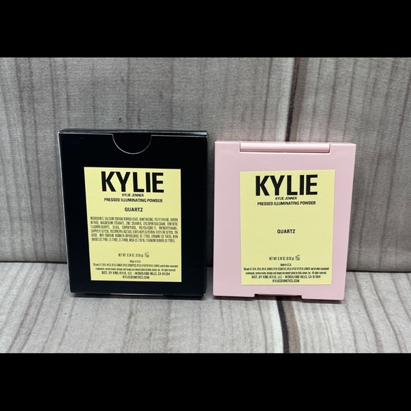 Kylie Jenner Kylie Cosmetics Pressed Illuminating Powder Cheers Quartz - Picture 2 of 2